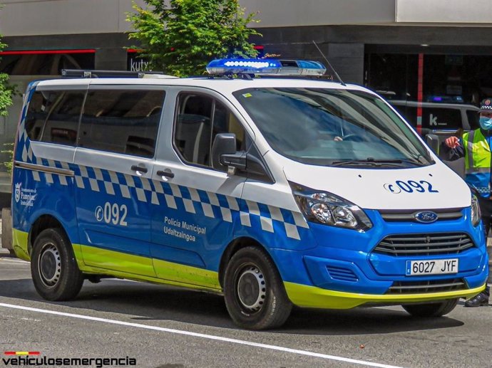 Vehículo de la Policía Municipal de Pamplona.