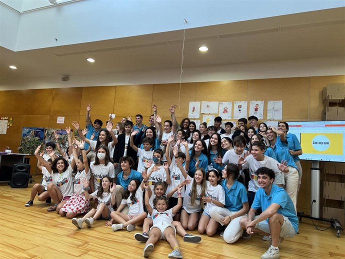 Un centenar de niños se convierten en los inventores del futuro