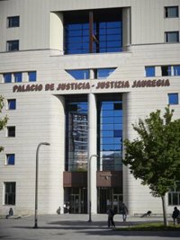 El TSJN mantiene cautelarmente la jornada continua el próximo curso en el colegio San Juan de la Cadena de Pamplona