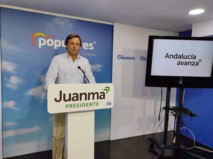 El coordinador general del PP-A, Antonio Repullo, en rueda de prensa.