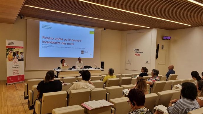 Carlos Ferrer en el Curso de Verano de 2022 de la UNIA dedicado a Picasso.