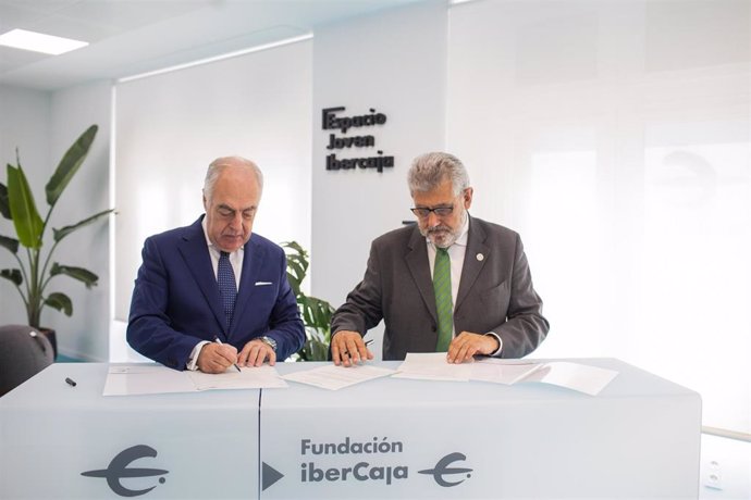 José Luis Rodrigo y José Antonio Mayoral firman el convenio