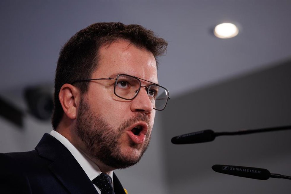 El presidente de la Generalitat, Pere Aragons, comparece en el Centre Cultural-Llibreria Blanquerna, sede de la delegación del Govern en Madrid, a 15 de julio de 2022, en Madrid (España). Su aparición se produce tras la reunión que ha mantenido con el