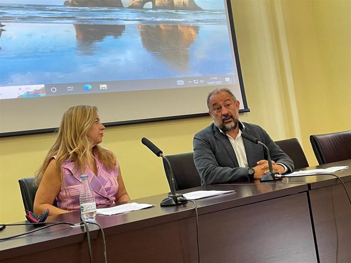 El rector de la UCLM Julián Garde