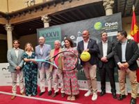 El Open de Tenis de El Espinar estrena 2 pistas y acoge el torneo masculino y femenino en el mismo lugar por primera vez