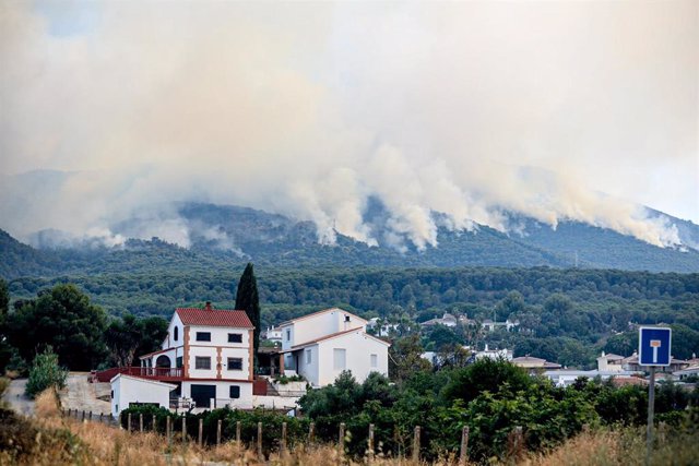 Imagen del pasado fin de semana de Alhaurín el Grande, municipio afectado por el incendio en la sierra de Mijas