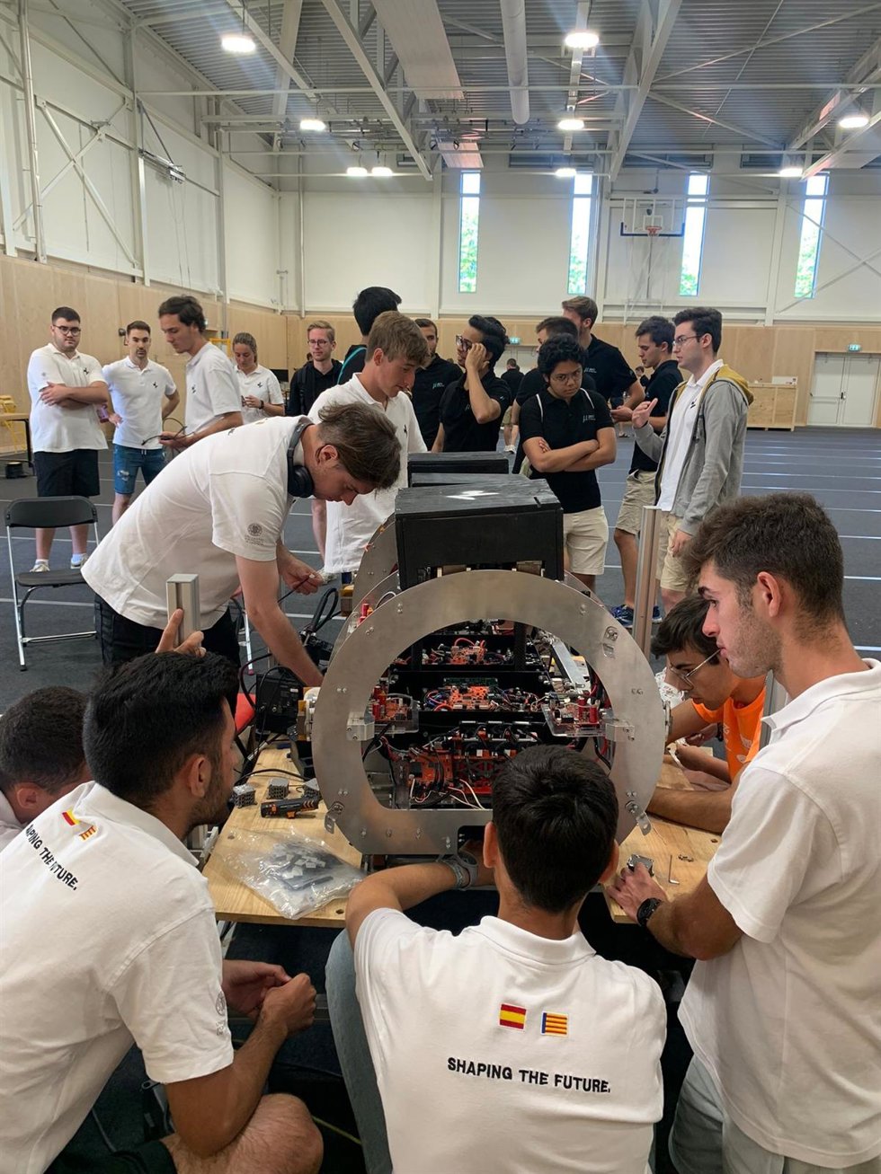 Hyperloop UPV compite en Países Bajos con Auran, el primer vehículo capaz de levitar de manera eficaz