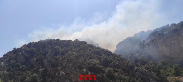 Incendio declarado en Àger (Lleida)