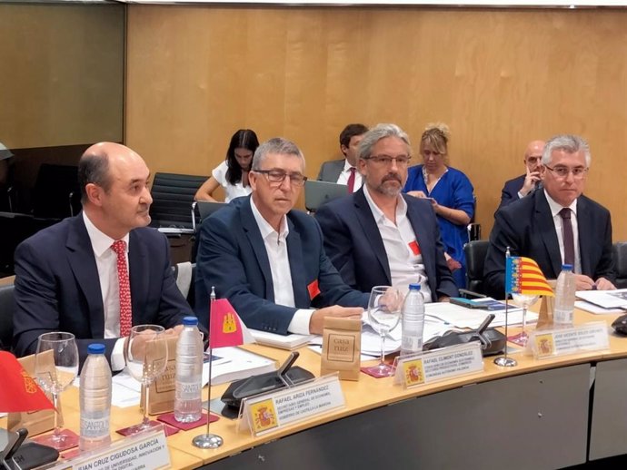 El conseller de Economía Sostenible, Rafa Climent, participa en la IV reunión de la Conferencia Sectorial para la Mejora Regulatoria y el Clima de Negocios, convocada por el Ministerio de Asuntos Económicos y Transformación Digital,