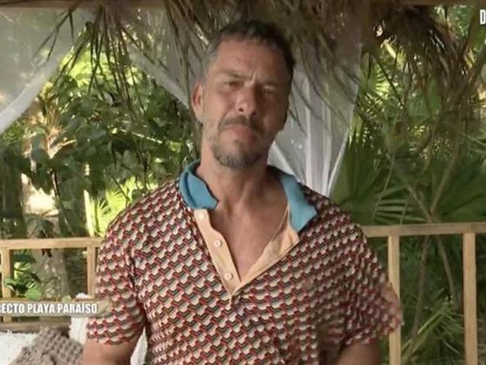 Nacho Palau habla sobre su relación con Miguel Bosé en la isla de Supervivientes