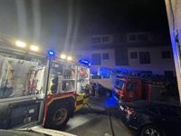 Dos intoxicados por humo en un incendio en una vivienda en Pedrezuela