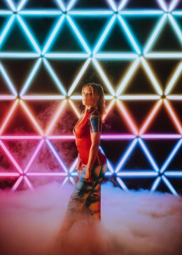 BECKY HILL TO HEADLINE THE FIRST-EVER UEFA WOMEN's EURO FINAL SHOW PRESENTED BY PEPSI MAX