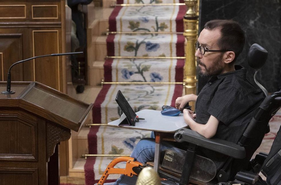 El portavoz de Unidas Podemos en el Congreso, Pablo Echenique, durante la primera jornada de la 26 edición del Debate sobre el Estado de la Nación, en el Congreso de los Diputados, a 12 de julio de 2022, en Madrid (España).