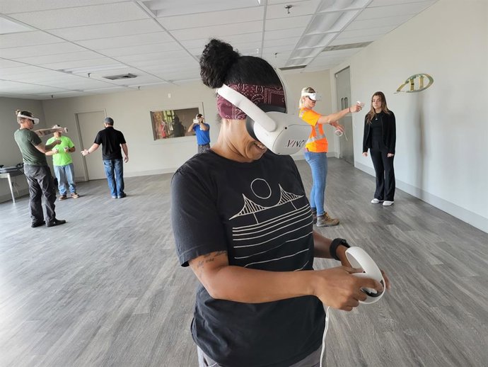 Union Workers certifying to work in offshore wind via Vinci's VR training technologies.