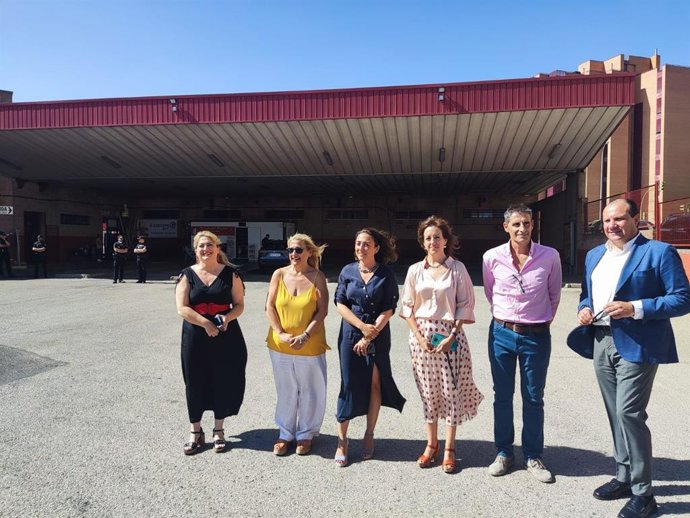 En el centro, la consejera de Transformación Digital visita el inicio de las obras de la estación de autobuses de Soria