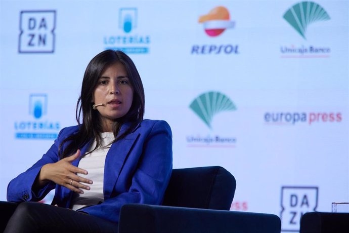 La presidenta de FUTPRO, Amanda Gutiérrez, participa en el Desayuno Deportivo de Europa Press Las mujeres que mandan en el deporte, en el Auditorio Beatriz Madrid