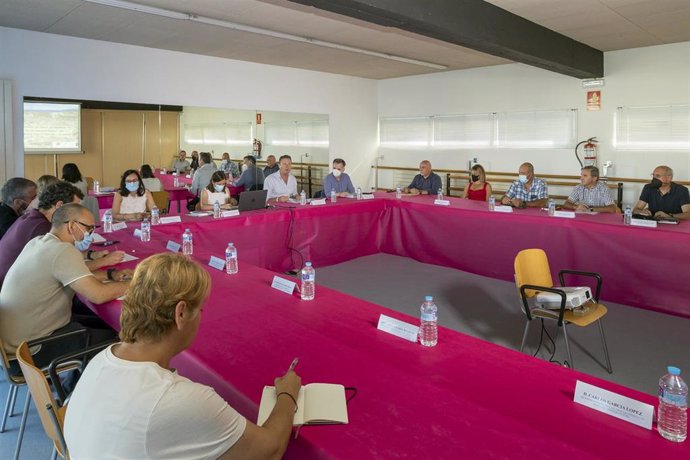 El consejero de Medio Ambiente, Guillermo Blanco, preside el Patronato del Parque Natural de las Dunas de Liencres y Costa Quebrada