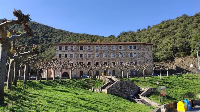 Archivo - El monasterio de Santo Toribio de Liébana