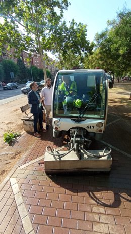 El concejal de Mantenimiento y Medio Ambiente, Jacobo Calvo, en una visita.