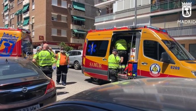 Archivo - Muere una mujer de 89 años al darle un golpe de calor en una calle de Carabanchel