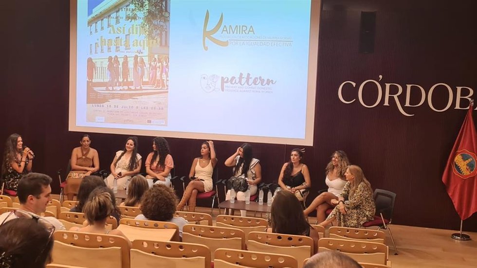 Coloquio posterior al estreno en Córdoba del cortometraje promovido por Kamira, 'Así dije ¡Hasta aquí!'