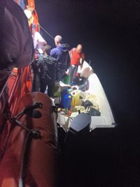 Rescatadas 55 personas, seis de ellas menores, a bordo de cuatro pateras frente a la costa de Garrucha y Níjar (Almería)