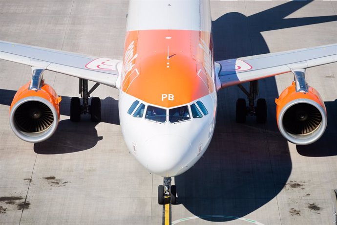 Archivo - Avión de easyJet.