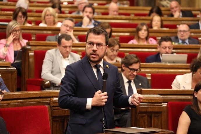 El presidente de la Generalitat, Pere Aragons, en el pleno del Parlament del 20 de julio del 2022.