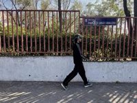 PSOE defiende que la placa de Largo Caballero "nunca debió arrancarse a martillazos" y celebra su restitución