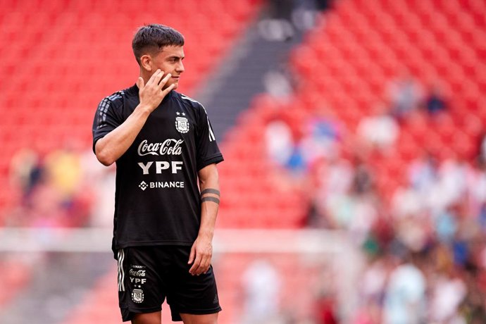 Archivo - Paulo Dybala of Argentina reacts during the training session of Argentina at San Mames on May 28, 2022, in Bilbao, Spain. Argentina will face Italy in Wembley on June 1 as part of the Finalissima Trophy.