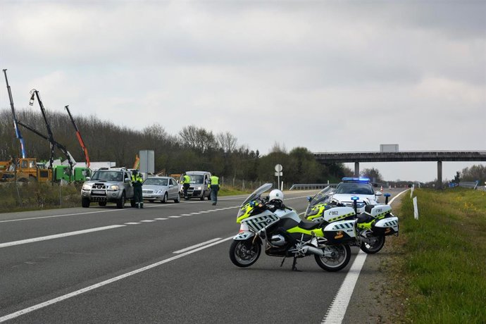 Operativo de la Guardia Civil de Tráfico en Lugo