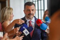 Toni Martín (PP-A) remarca el "diálogo" ofrecido por Moreno "pese a tener mayoría absoluta"