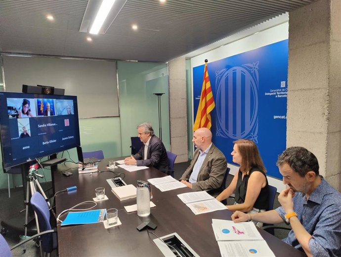 El delegado del Govern en Barcelona, Toni Morral, presenta en rueda de prensa el balance de la actividad de la delegación durante este año.