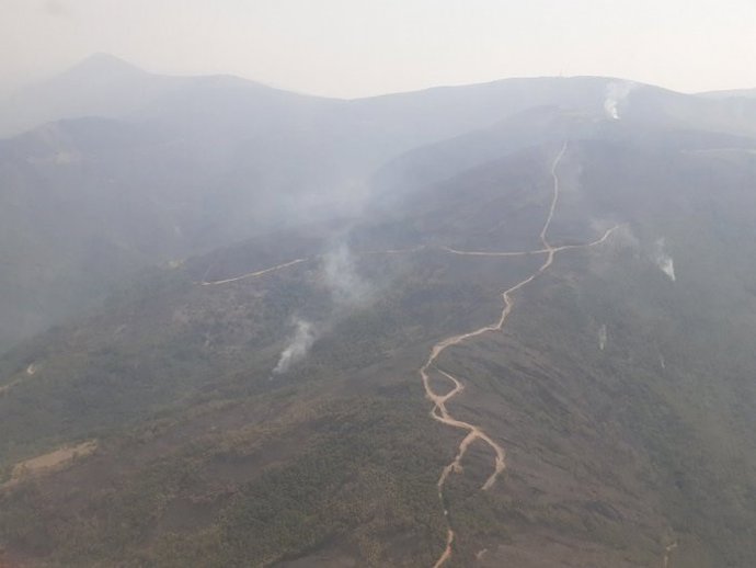 Incendio en Montes de Valdueza (León).