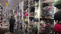 Guardia Civil requisa 3.379 bolsos falsificados dispuestos para su venta en el polígono Cobo Calleja