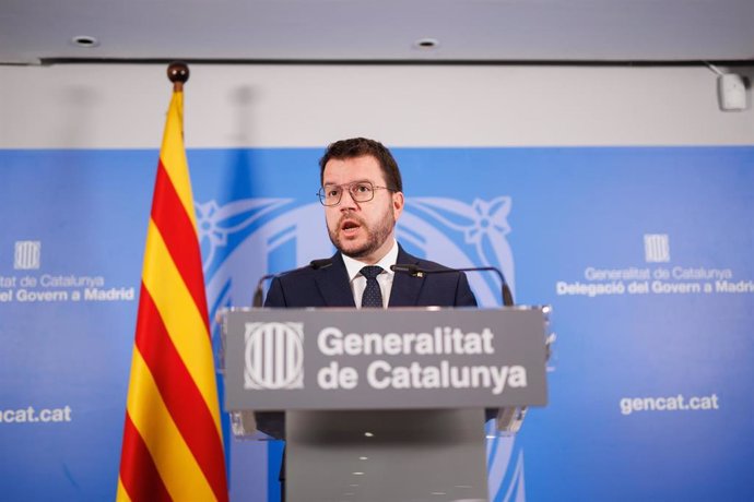 El presidente de la Generalitat, Pere Aragons, comparece en el Centre Cultural-Llibreria Blanquerna, sede de la delegación del Govern en Madrid, a 15 de julio de 2022, en Madrid (España).