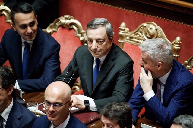 El primer ministro, Mario Drahi, durante la cuestión de confianza en el Senado.