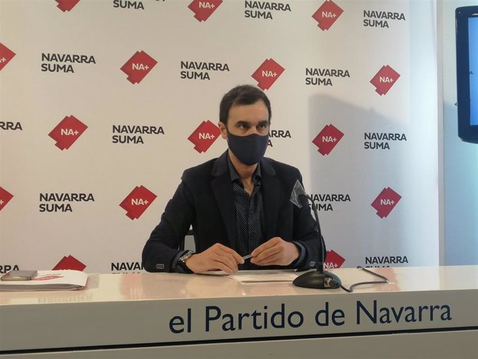 Archivo - El parlamentario de Navarra Suma Ángel Ansa