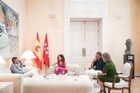 Ayuso se reúne con Antonio Banderas para abordar proyectos culturales para Madrid