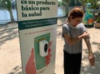 Más Madrid propone instalar dispensadores de protector solar en espacios públicos ante el ascenso de cáncer de piel