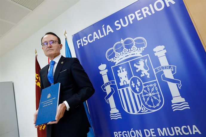 El fiscal superior de la Región, José Luis Díaz Manzanera, presenta los datos de la Memoria 2022 correspondiente a los datos del año 2021 de la Fiscalía