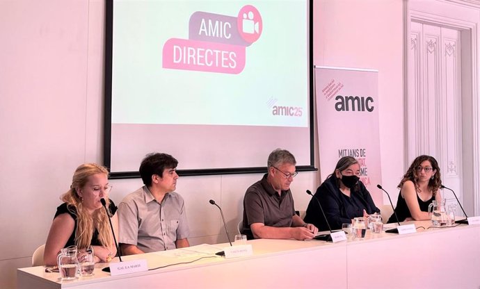 El presidente de la AMIC, Ramon Grau, presentando el concurso