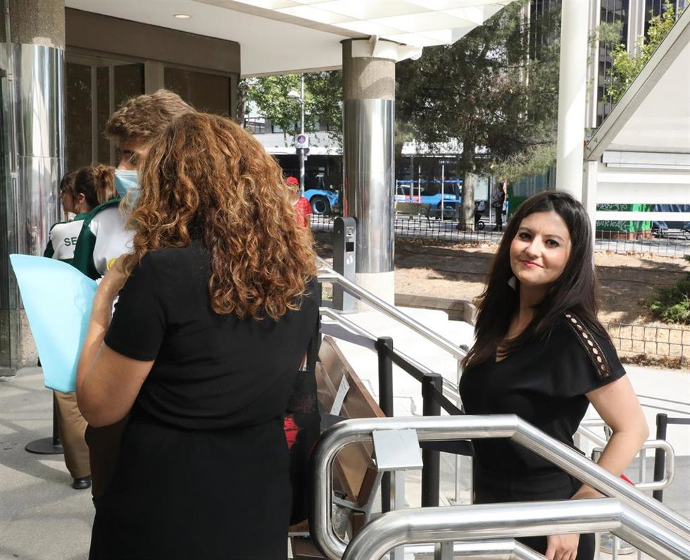 La ex trabajadora de prensa de Podemos Gara Santana acude a declarar como imputada a los juzgados de Plaza de Castilla, a 21 de julio de 2022, en Madrid (España).