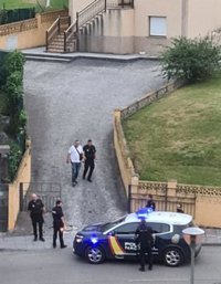 Detenido el autor de un robo con fuerza en un domicilio en Siero al sorprenderle la policía saliendo del mismo