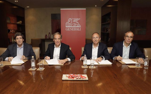 Firma del convenio colectivo 2022-2025 del grupo Generali España, en Madrid, el 21 de julio de 2022.