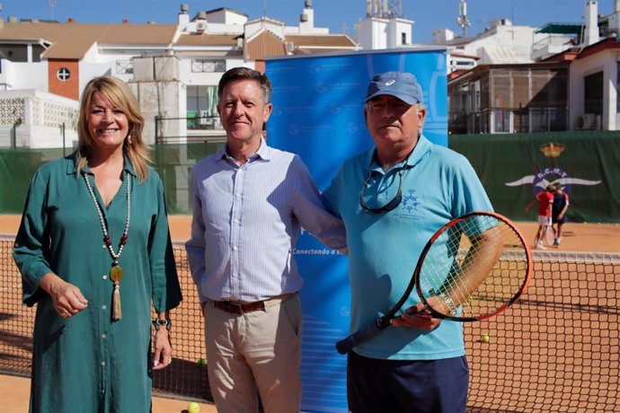 El Puerto patrocina la Semana Deportiva 2022 del Real Club Marítimo y Tenis de Punta Umbría.