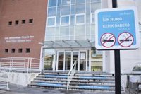 El Hospital Universitario de Navarra se suma a la campaña del ISPLN para animar a la población a dejar de fumar