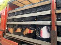 Dos detenidos por contrabando de tabaco cuando circulaban con 150.000 cajetillas por la A-4 en Écija (Sevilla)