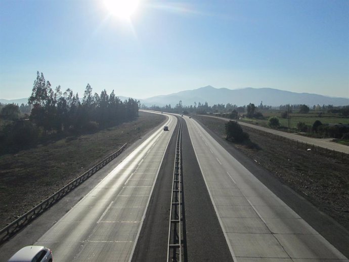 Archivo - Autopista Ruta 78 de Sacyr, en Chile