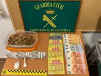 Dos detenidos tras desarticular un punto de venta de drogas muy activo en San Roque (Cádiz)